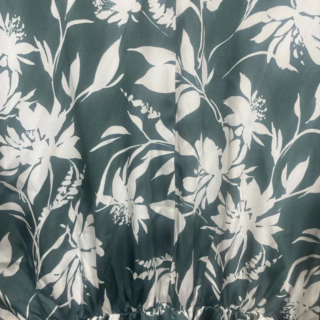 Abercrombie & Fitch Green Floral Tropical Easy Waist Romper Size Medium Resort - Image 7