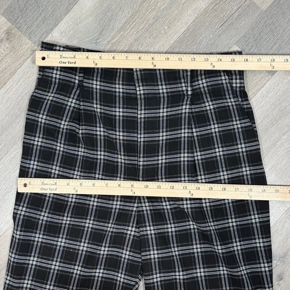 Hollister 90s Plaid Flannel Ultra High Rise Cropped Mom Pants Black Large‎ - Image 10