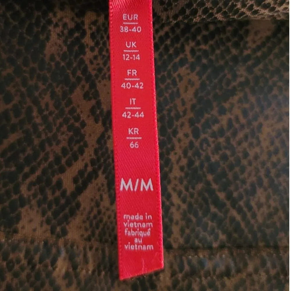 Spanx Faux Leather Snakeskin Leggings 20265R Brown Snakeskin Medium - Image 5