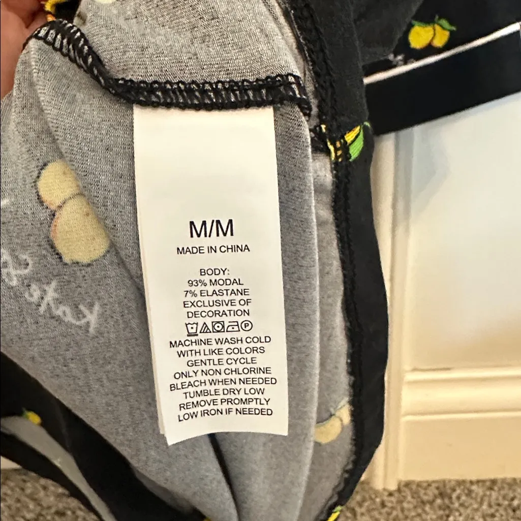 NWT Kate Spade Modal Short Set, Medium, Black Piped w/lemons - Image 5