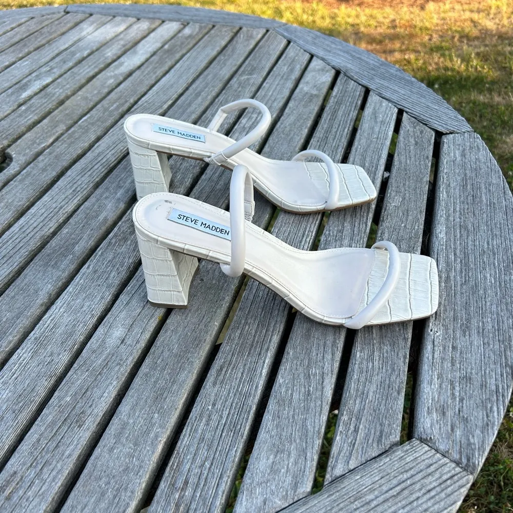 New Steve Madden Lilah White Croc Block Heel Slide‎ Sandals size 10 - Image 2