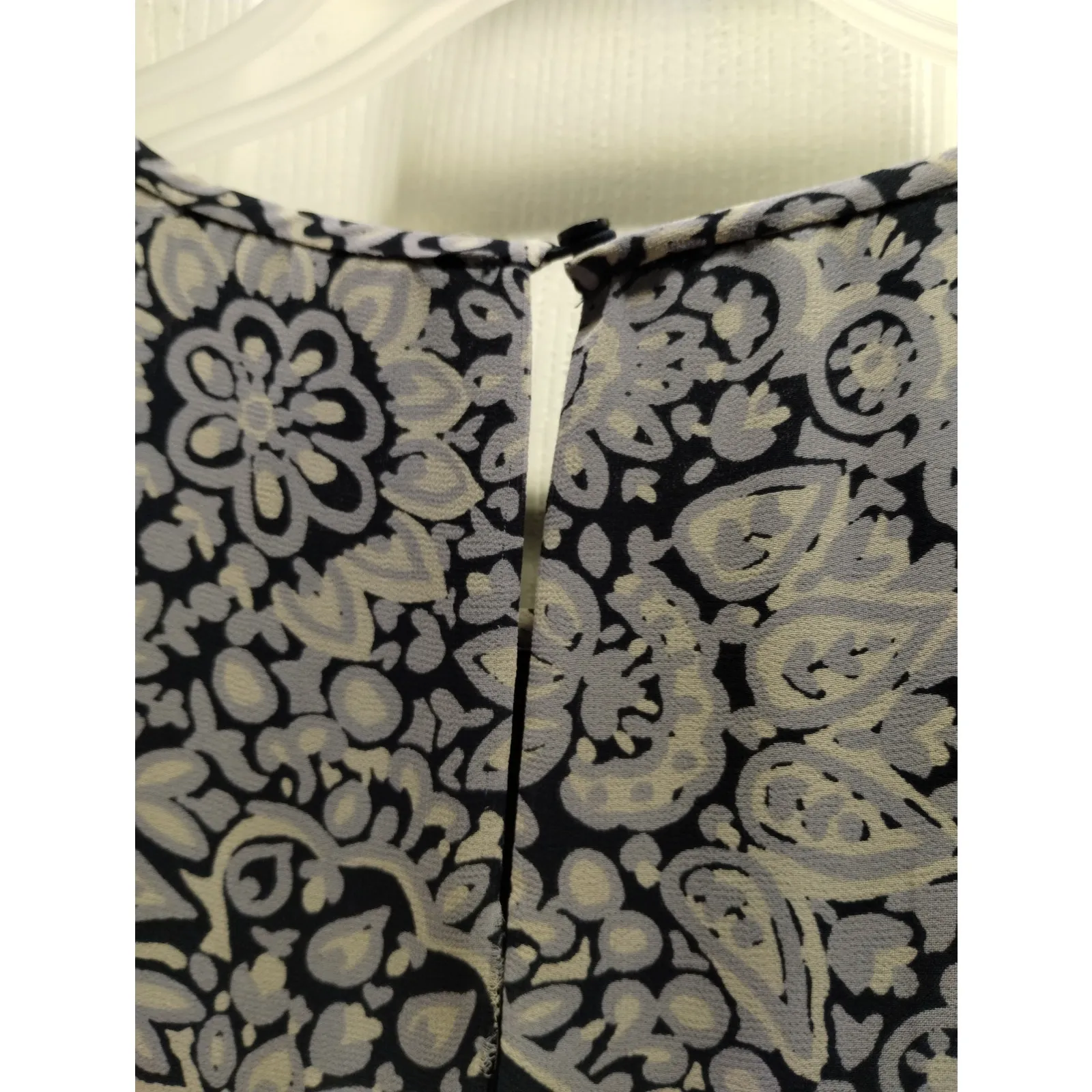 LOFT Outlet Womens Size Medium Blue Paisley Floral Flare Sheer Sleeve Mini Dress - Image 4