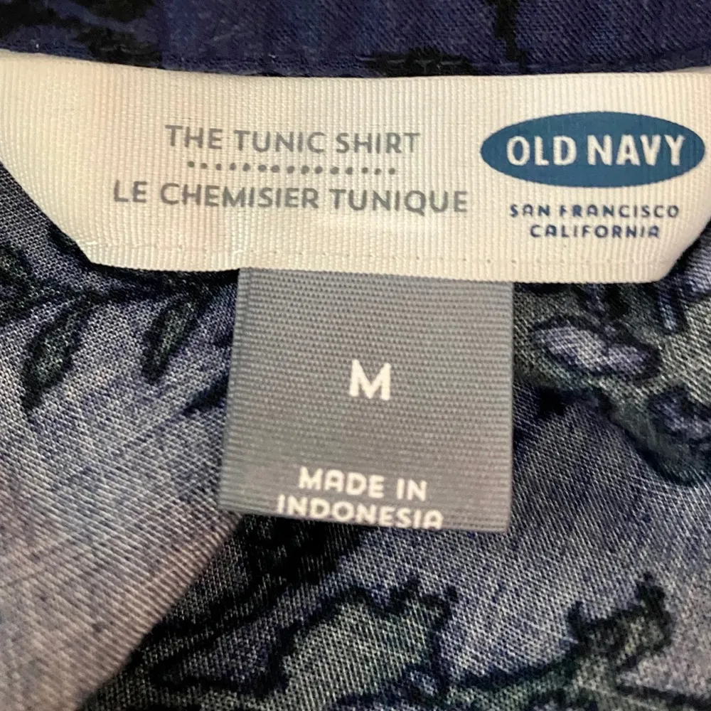 Old Navy Floral Tunic Top - Image 3