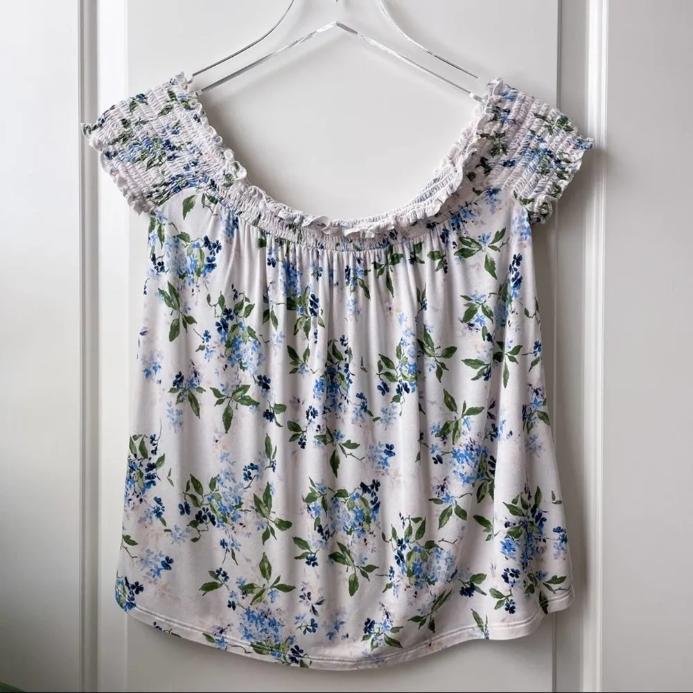American Eagle Outfitters Floral Off Shoulder Soft Smocked Top Small - Image 41