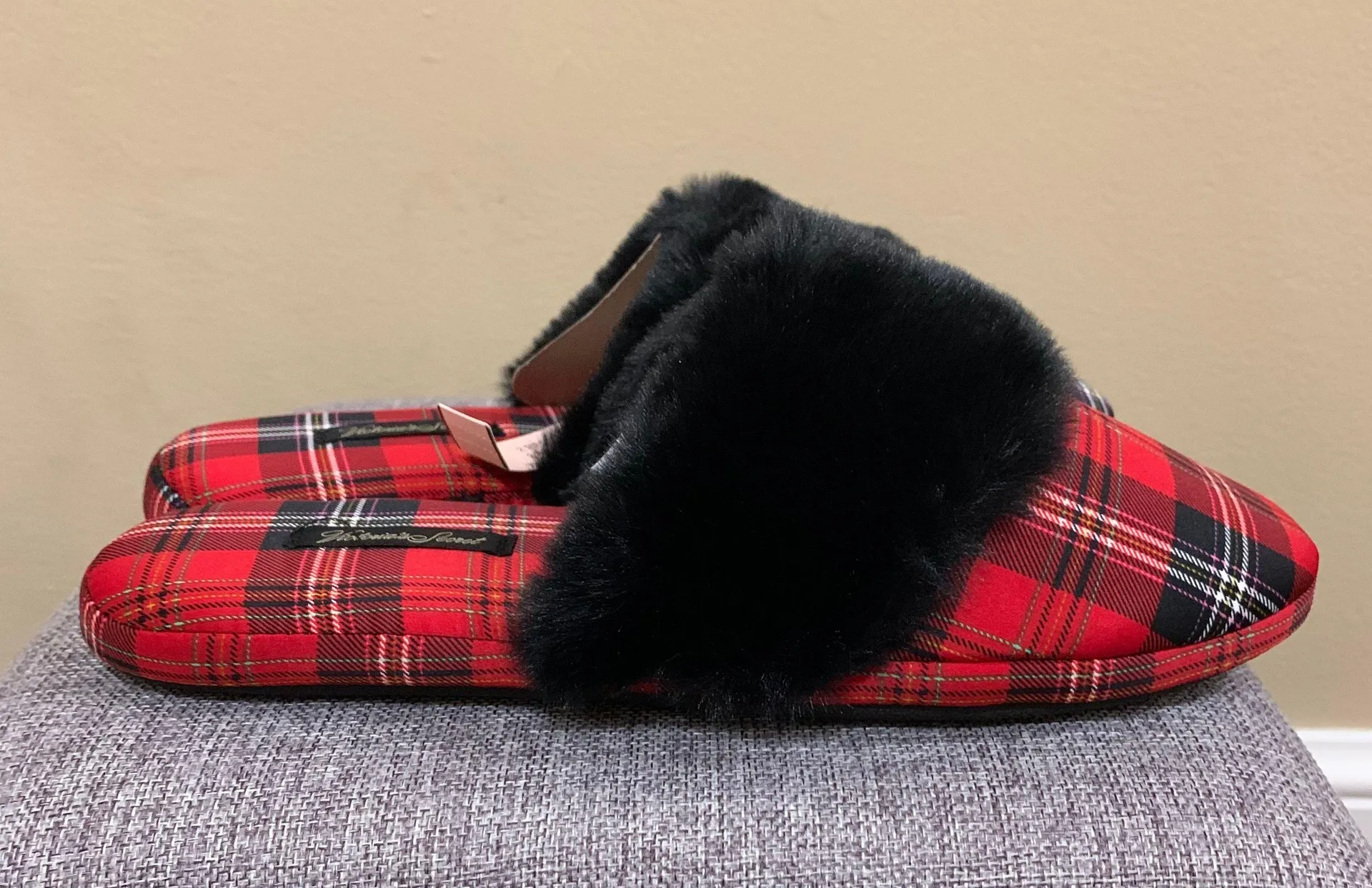 Red & Black Plaid Satin Slippers - Image 4