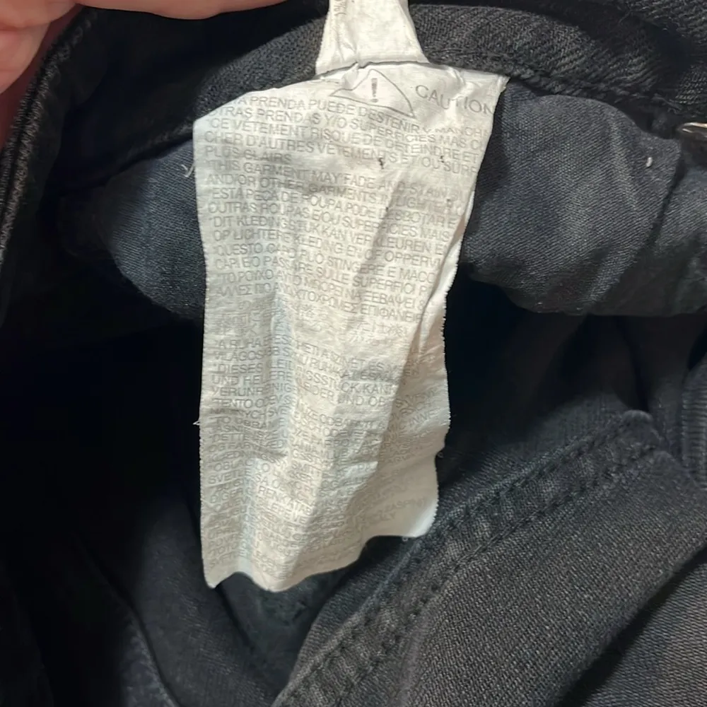 Bershka black jeans Size 31 - Image 5