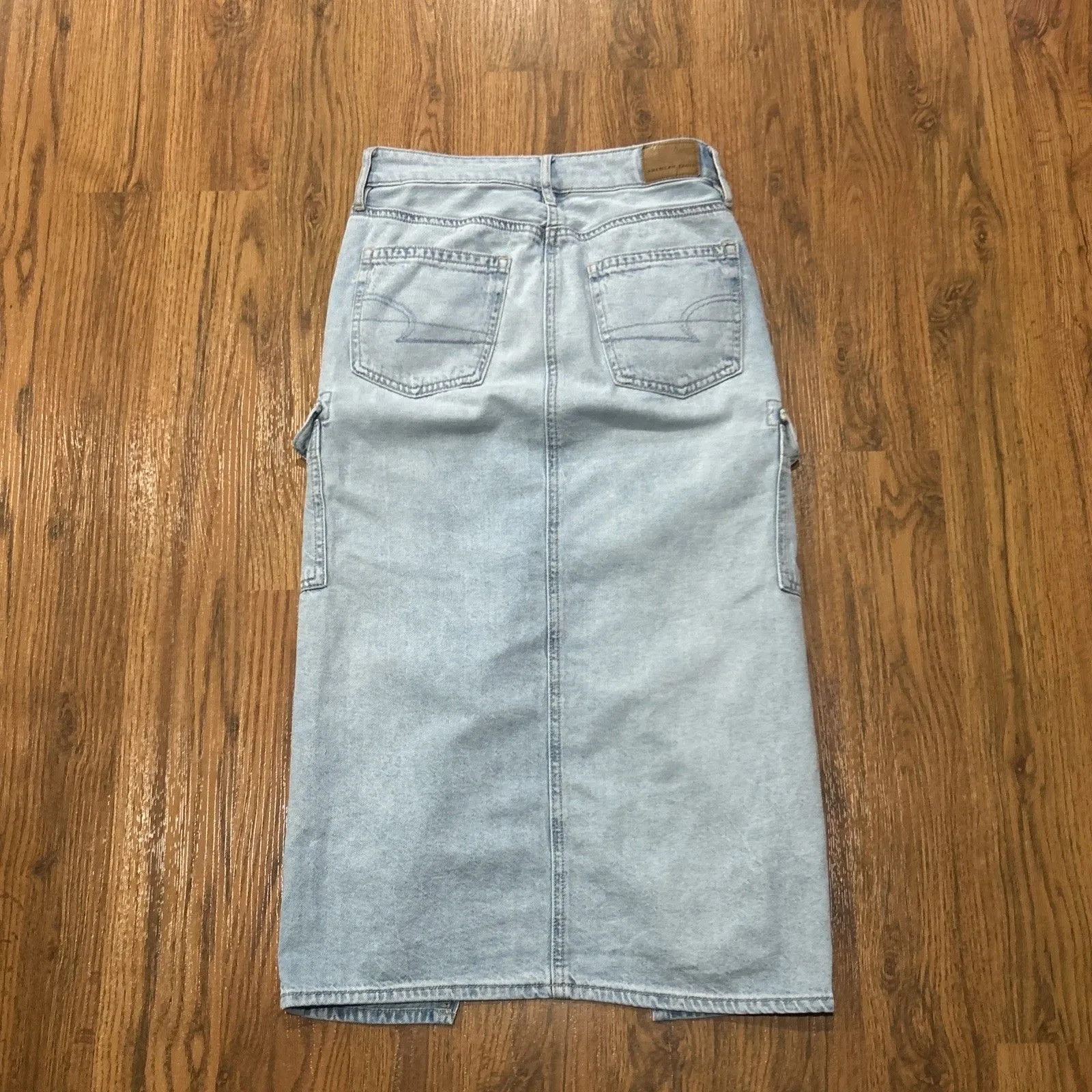 American Eagle Jean Skirt Womens 000 Hi Rise Midi Cargo Light Wash Denim Slit - Image 7