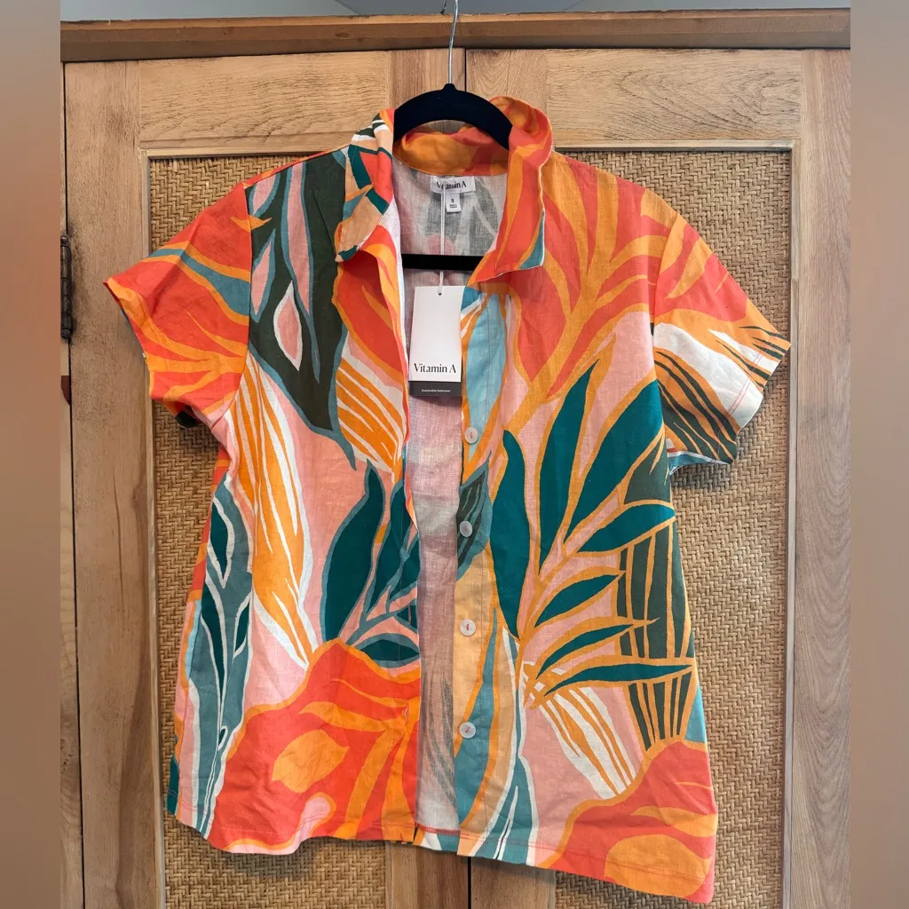NWT Vitamin A Floral Tropical Swim Cover Up Oversized Shirt Size Small Linen - Image 2