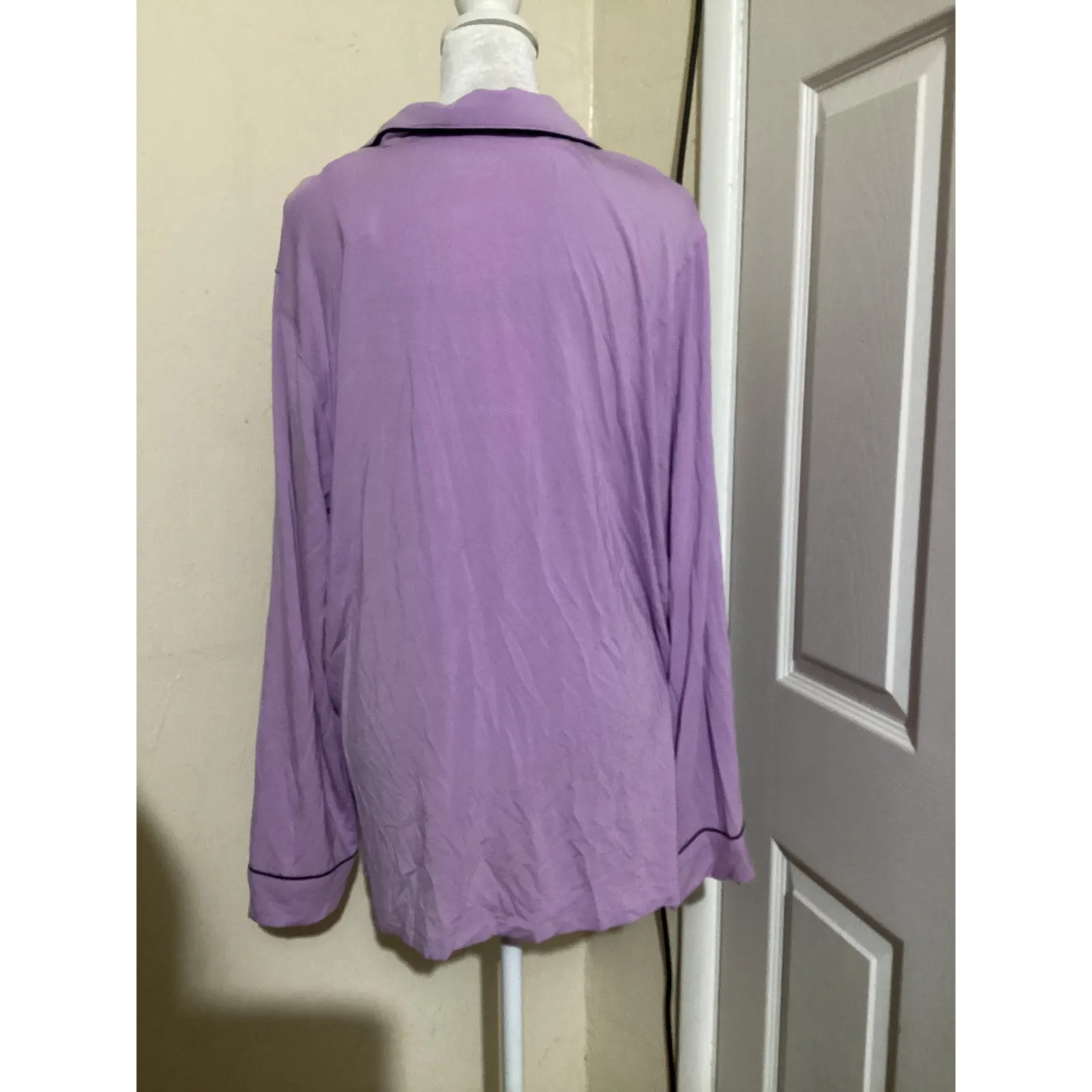 VICTORIAS SECRET Lavender Modal Blend Pajama Top Long Sleeve Button Up Size L - Image 3
