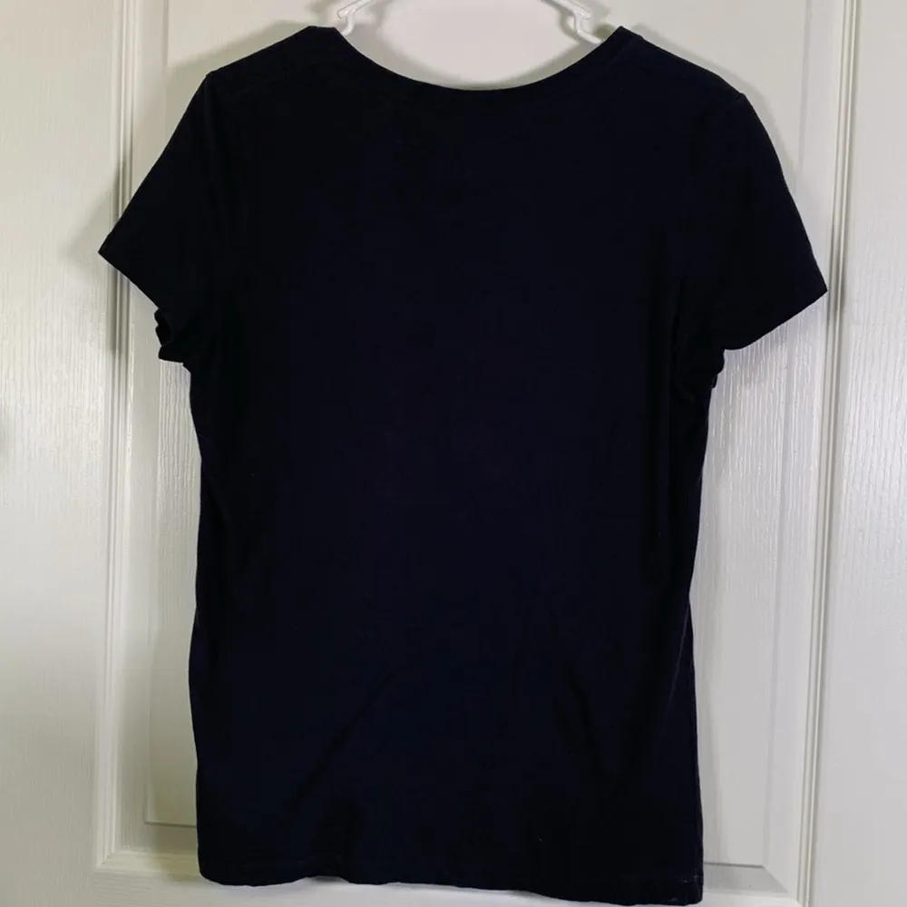 Majestic VGK Vegas Golden Knights Black V-Neck Hockey Shirt Size Large EUC #2822 - Image 5