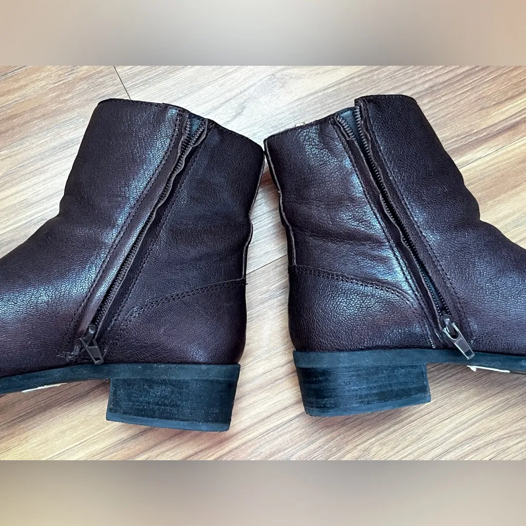Lucky Brand ankle booties Upper Leather Side Zipper Dark Brown Size 7 - Image 3