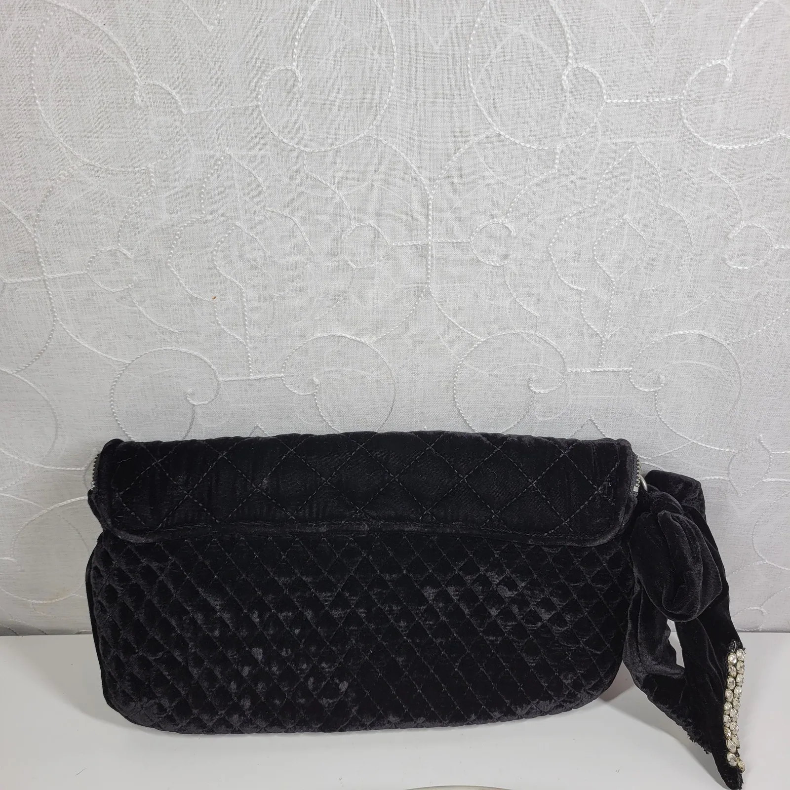 Juicy Couture Black Velvet Fold Over Clutch Quilted Rhinestone Bow Zipper Y2K - Image 15