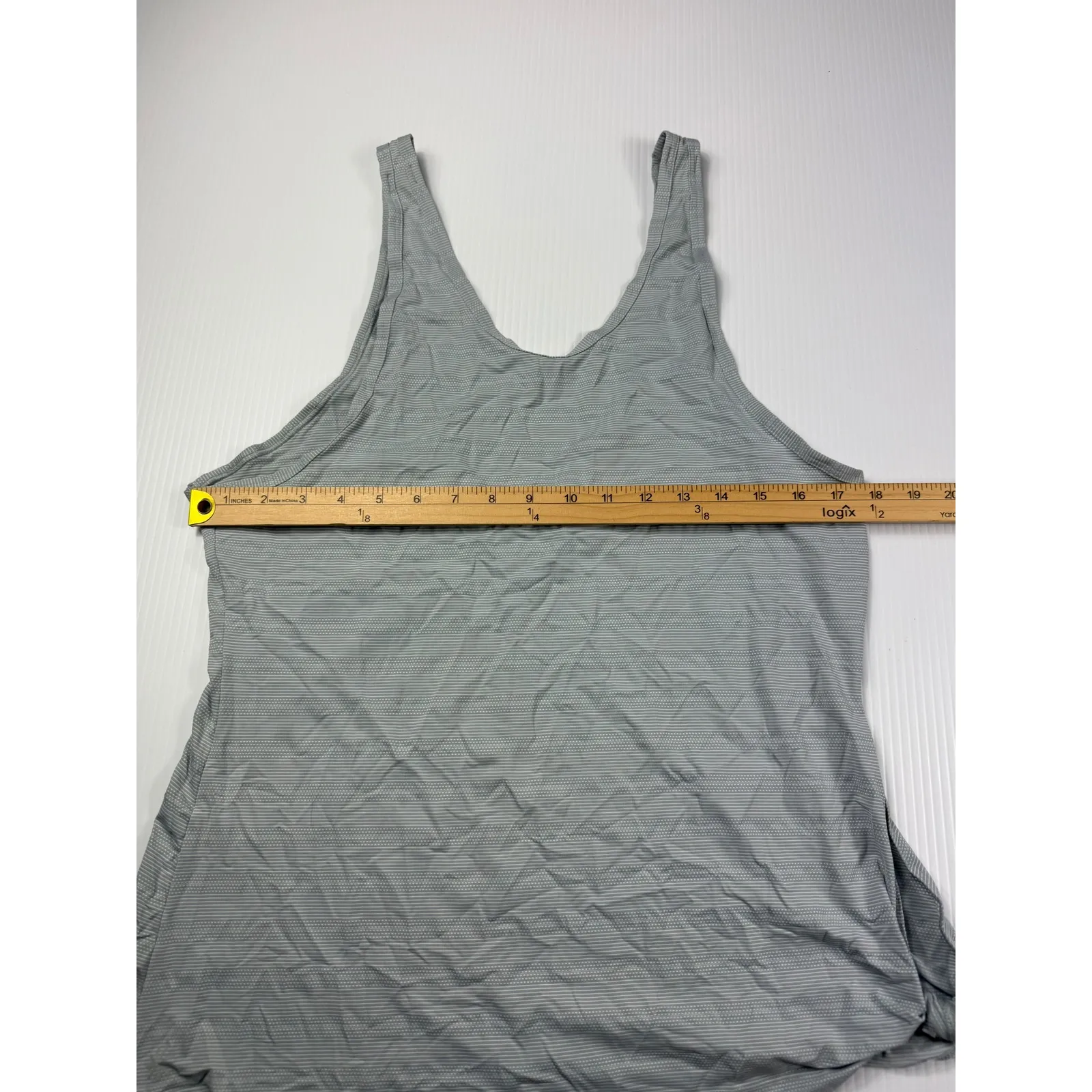 Athleta Tank Top Athletic Workout‎ Fitness Casual Gray Striped Sleeveless M - Image 2