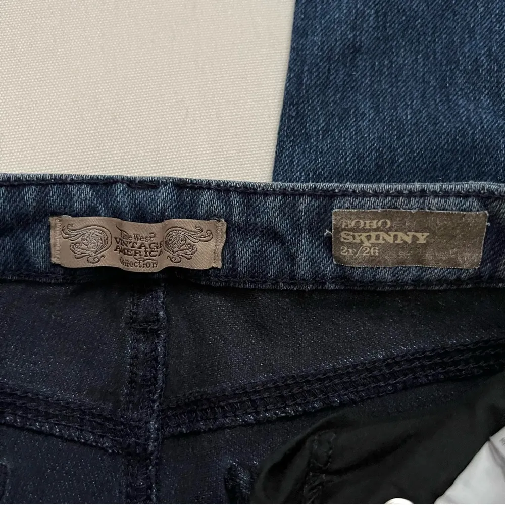 Nine West  Vintage America Boho Skinny Dark Wash Denim Jeans Size 2R Size 26 - Image 8