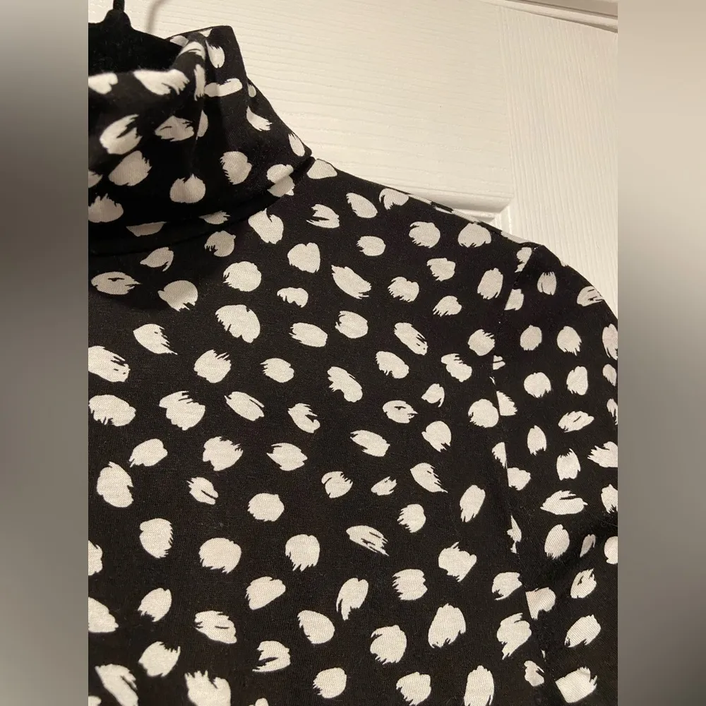 NWOT J. Crew Size XXS Black White Cotton Long Sleeve Turtleneck Pullover Top - Image 4