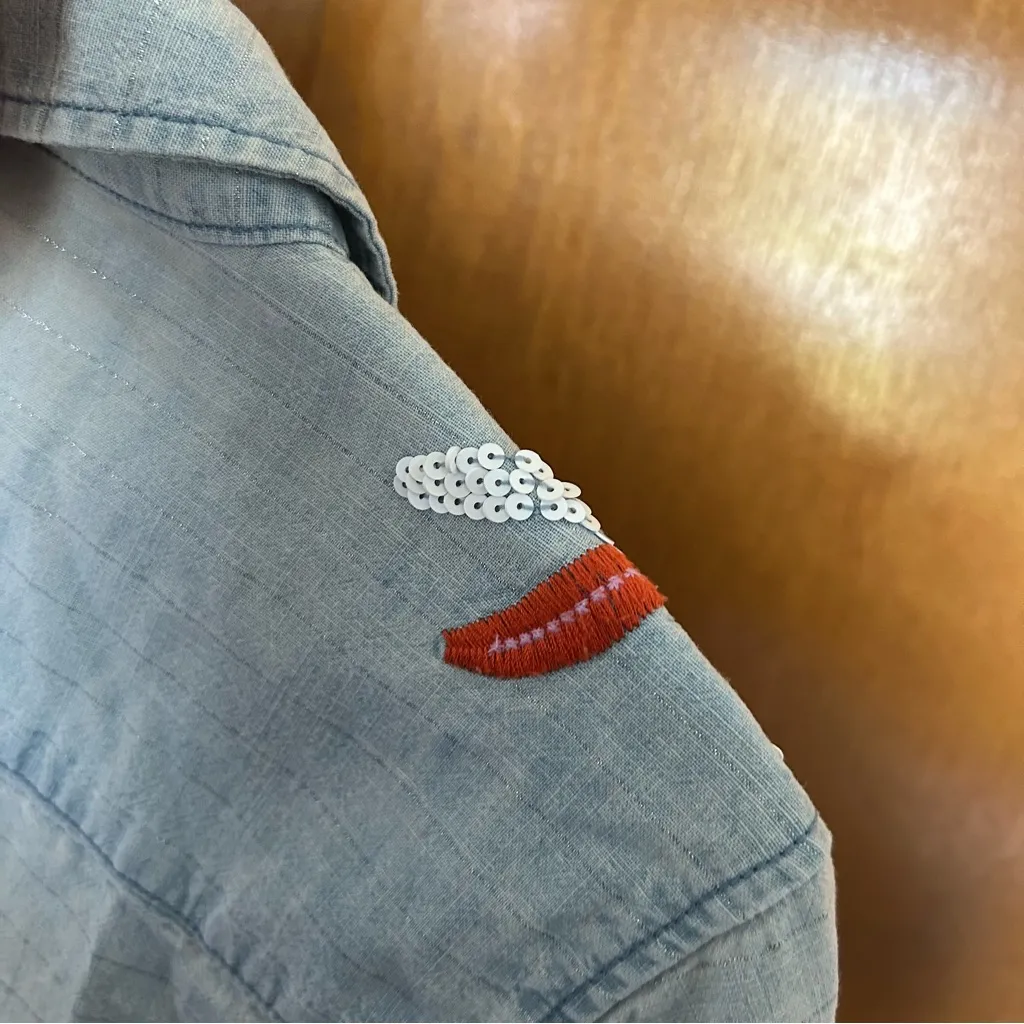 Anthropologie Maeve Boise Embroidered Patch Pocket Chambray Button Down Shirt - Image 12