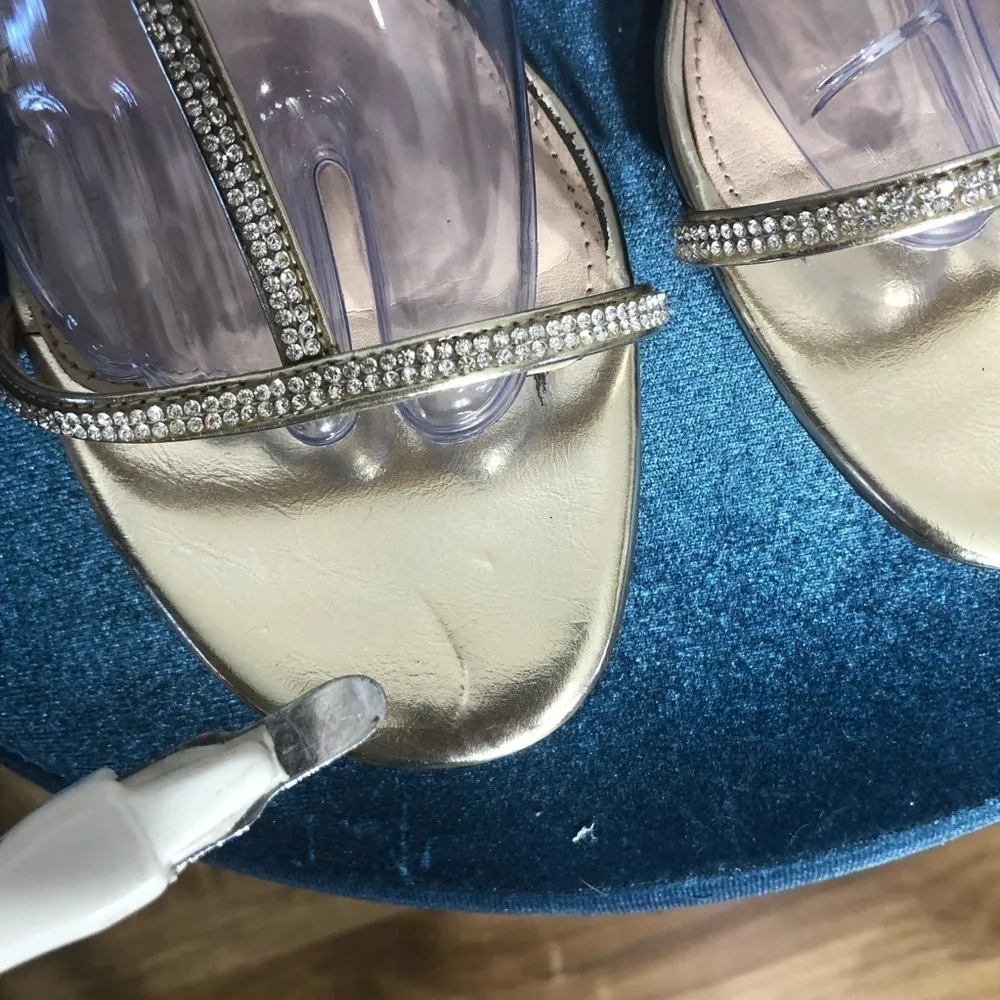 Nina NY Golden Strappy Rhinestone Wedge Sandals Size 9 - Image 6