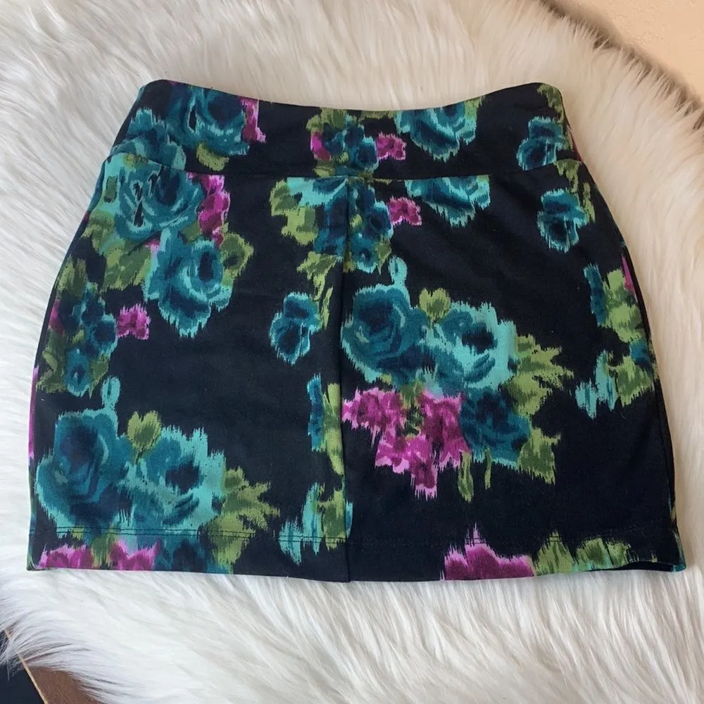 Forever 21 Mini Skirt Bundle Size XS/S - Image 9