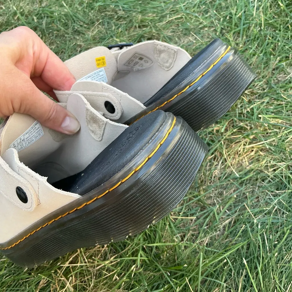 Dr. Martens  clogs 🔥🔥 - Image 12