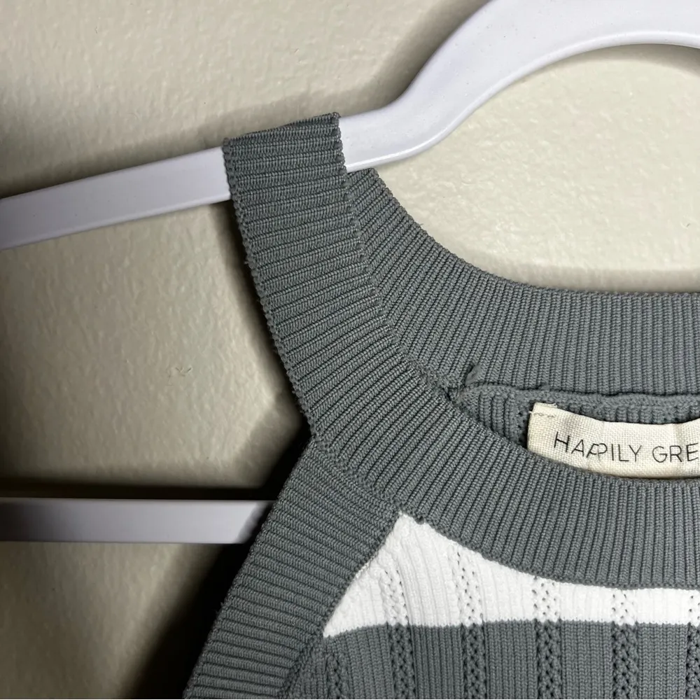 Happily Grey Pointelle Stretch‎ Knit Striped Ribbed High Neck Halter Tank Top Gray Size L - Image 3