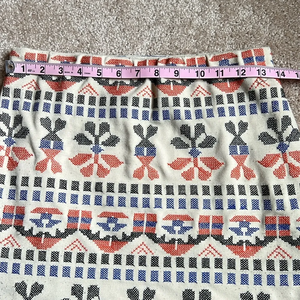 Aztec Embroidered Mini Skirt   Size Small - Image 5