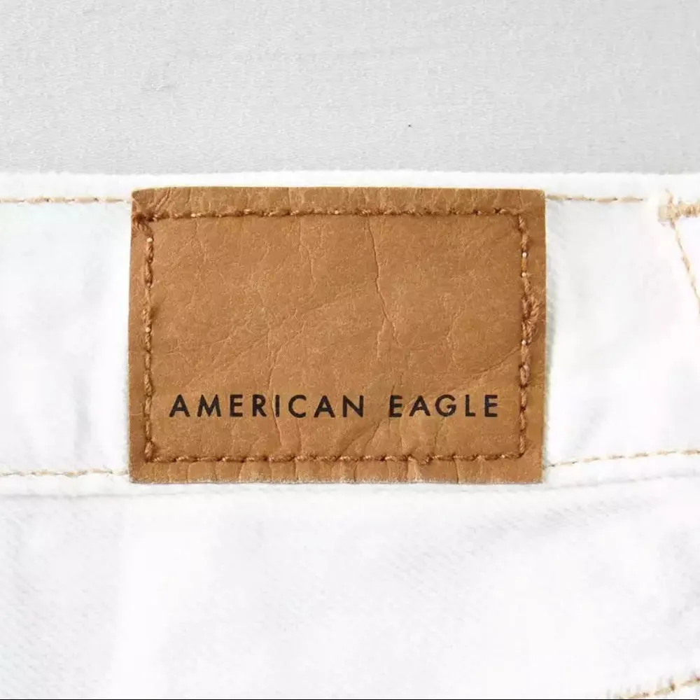 NWOT American Eagle Denim '90s Boyfriend Short Distressed High Waisted - Image 5