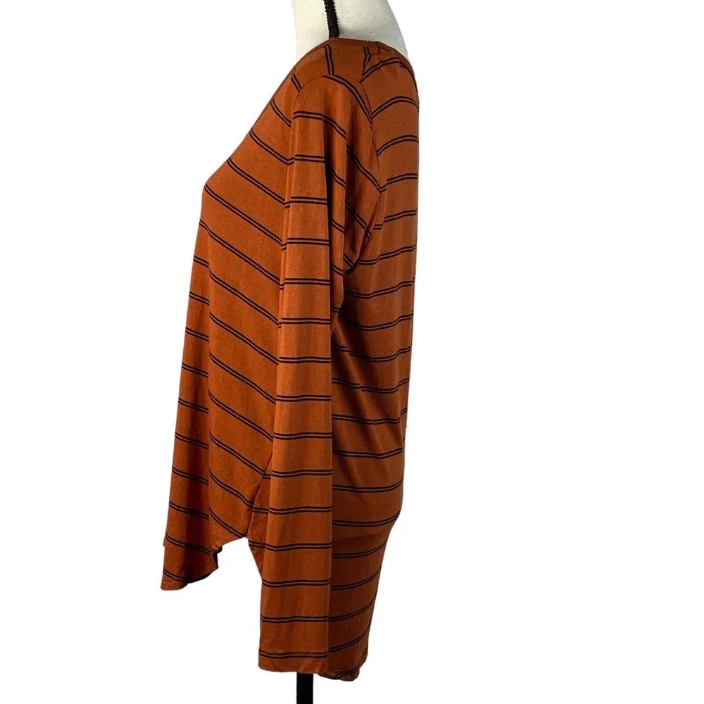 Peyton Jensen Evereve Medium Billie Tunic Tee Top Long Sleeve Scoop Neck Striped - Image 4