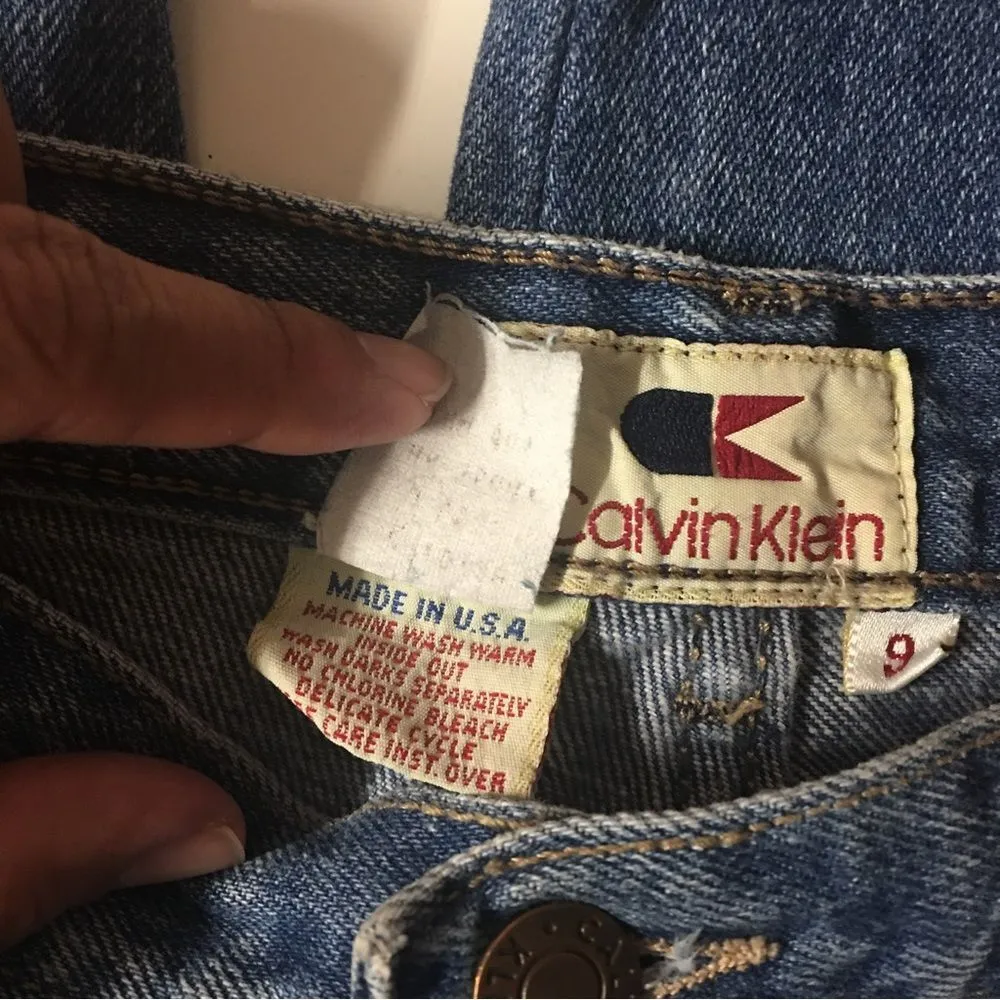 Vintage Calvin Klein Medium Wash Blue Tapered Fit Mom Jeans Size 9/26" EUC - Image 5