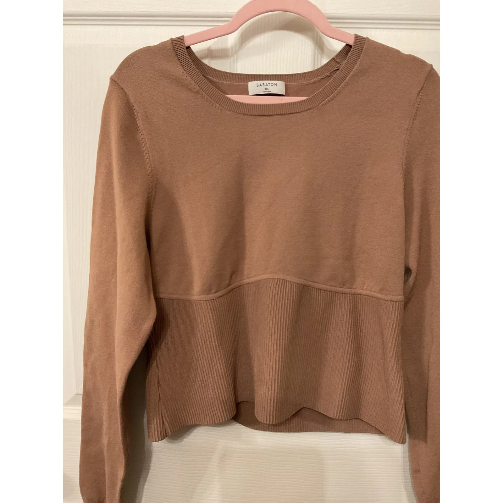 Aritzia Babaton Sculpt Knit Empire Longsleeve Corset Sweater in Brown, 2XL - Image 4