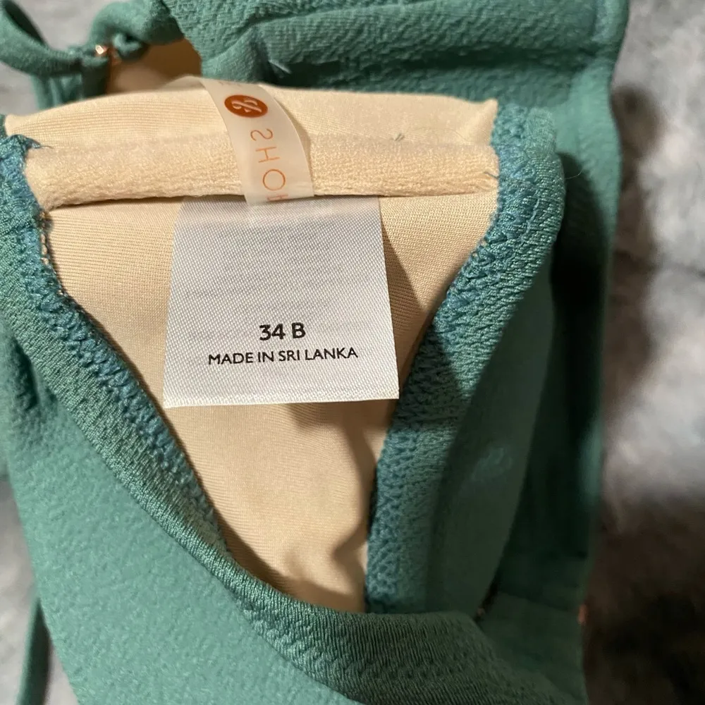 Shade & shore Green Twist Front Halter Top - Image 5