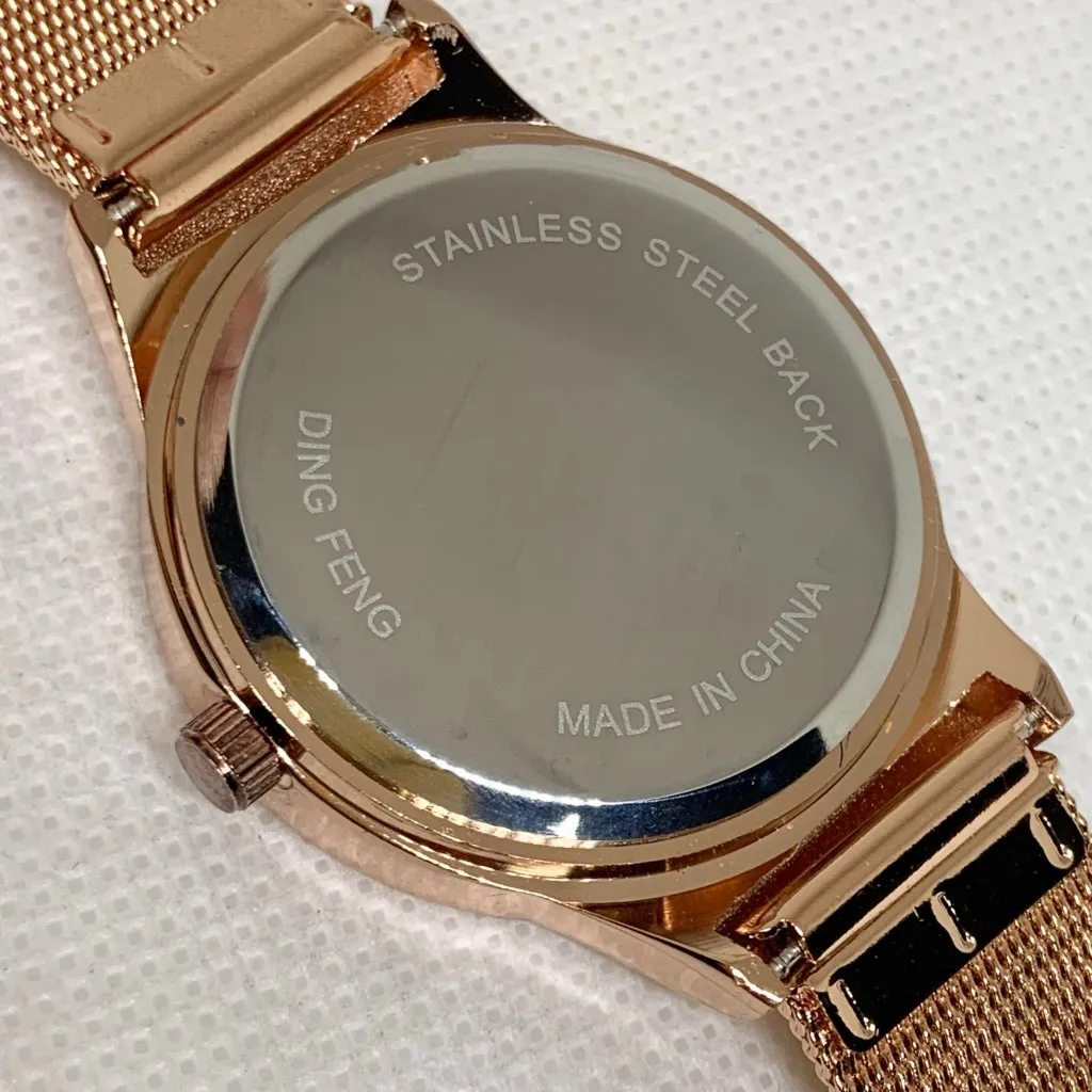 Women’s rose gold tone watch 35mm round case quartz analog mesh band running - Image 6