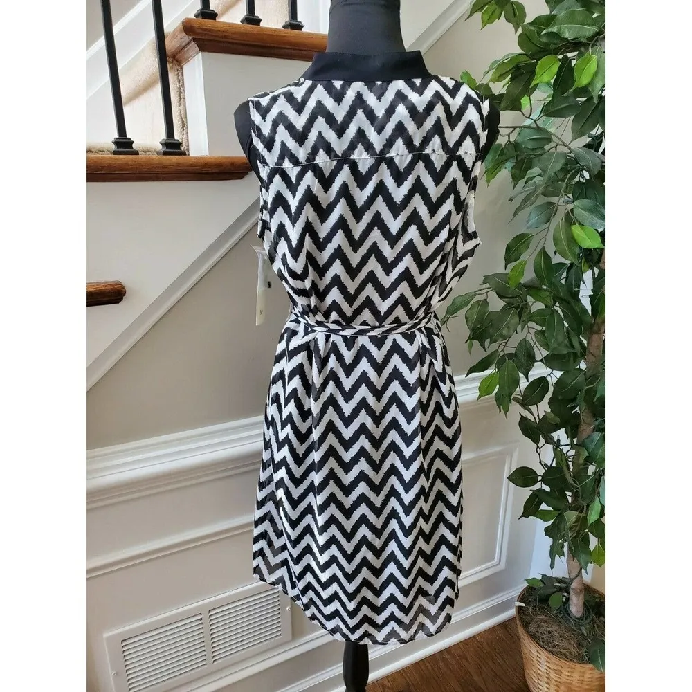 Tacera Women Black & White Polyester V-Neck Sleeveless Knee Length Dress Size M - Image 9