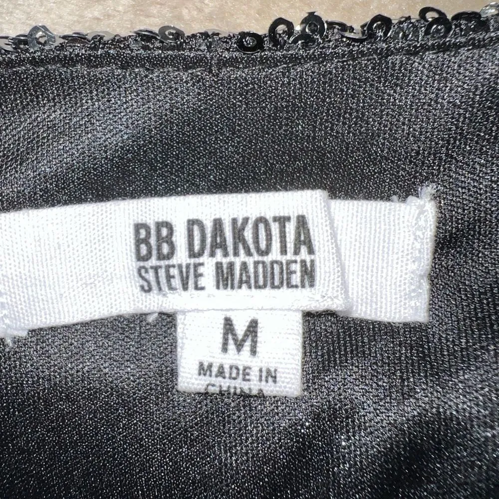 Steve Madden BB Dakota beautiful black sequined dress! Size M - Image 9