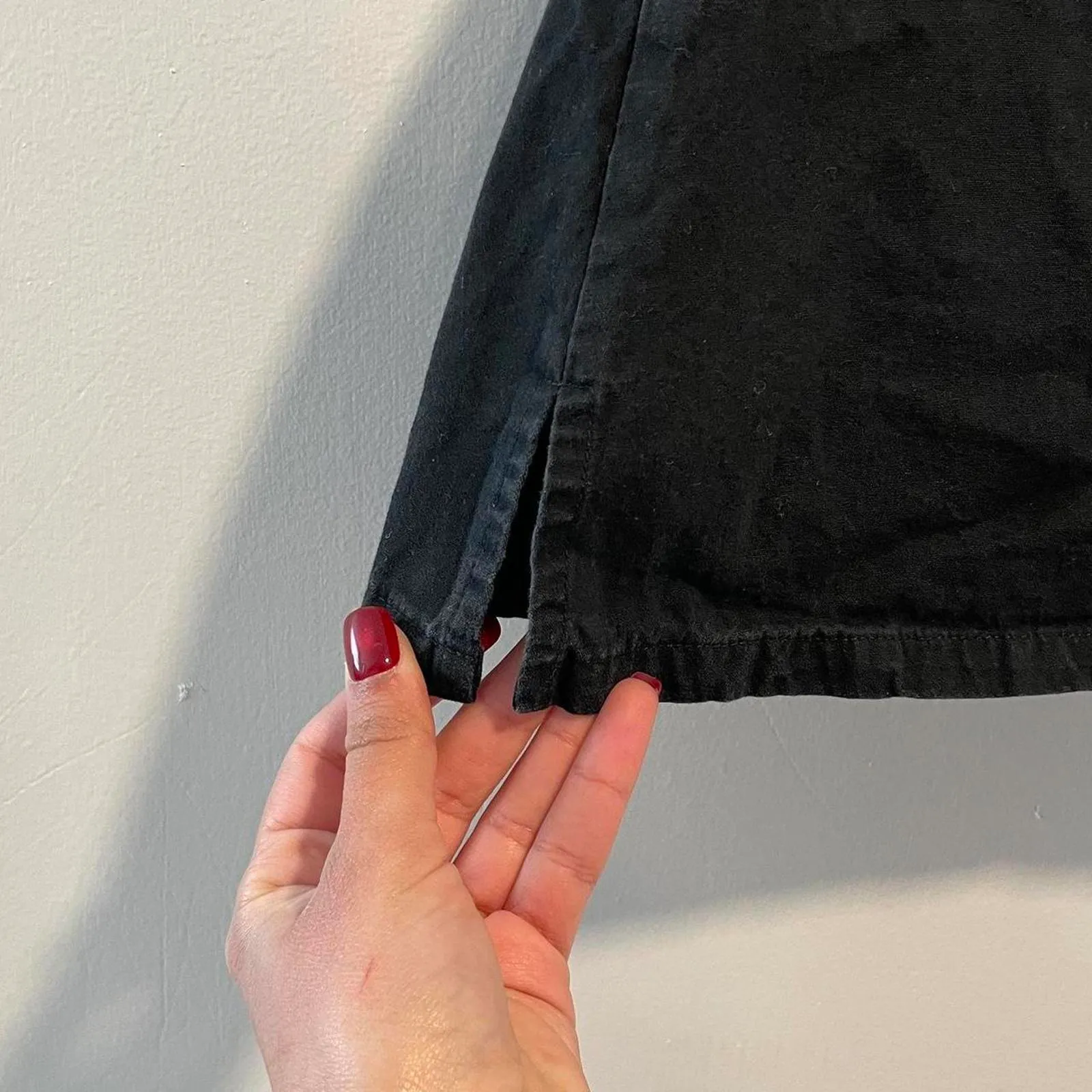 princess polly mini skort with a side slit and zipper in the back. size 0 - Image 2