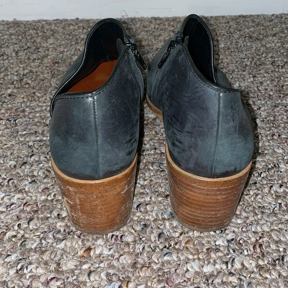 Womens 1. STATE Black Ankle Cutout Heels Boots - Image 5