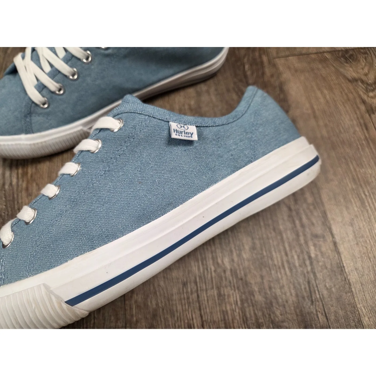 Hurley Women's Carrie Canvas Sneakers Blue White Shoes Size 7.5M - Image 3