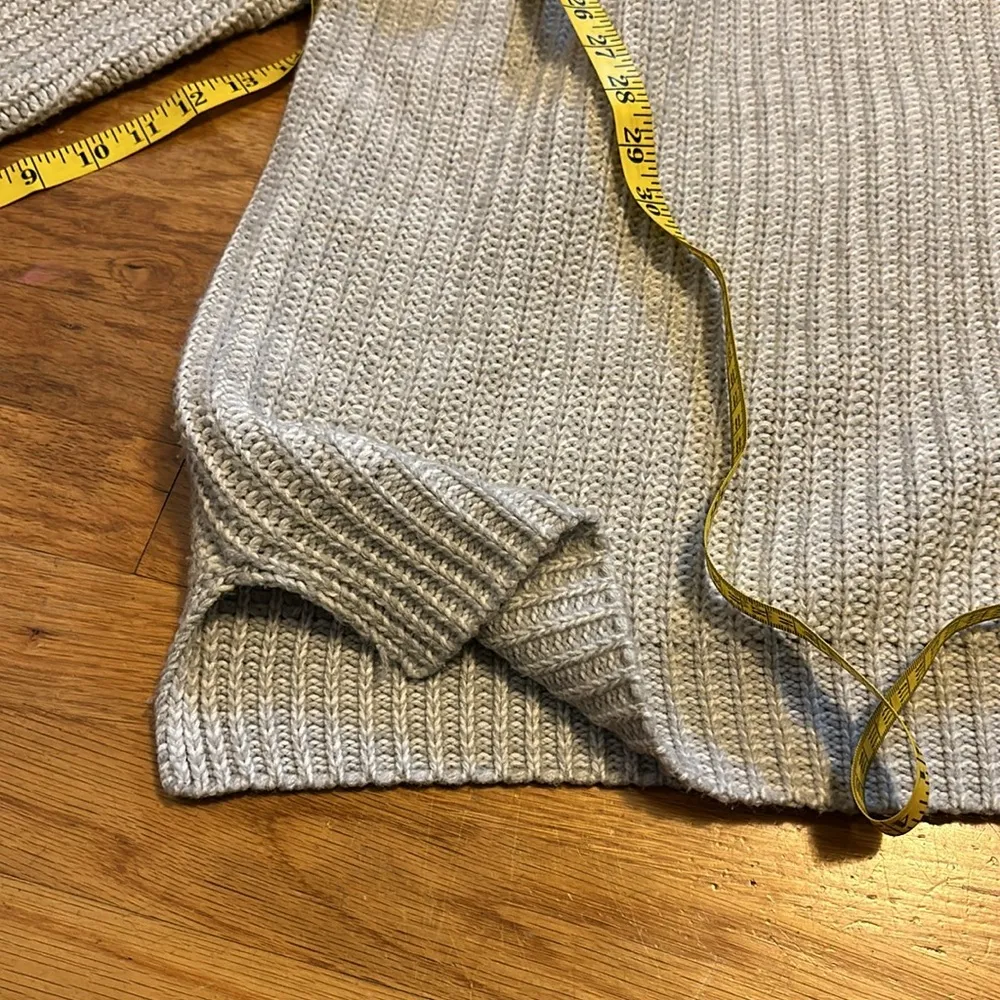 Forever 21 Gray Textured Knit Crewneck Long Sleeve Pullover Sweater Size Large - Image 6