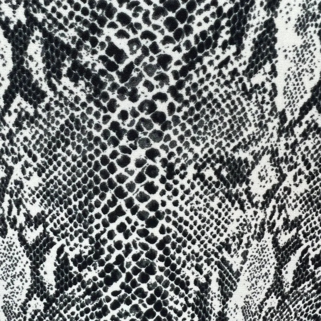 Norma Kamali Top Medium Black White Python Snakeskin Print Long Sleeve Jersey - Image 5