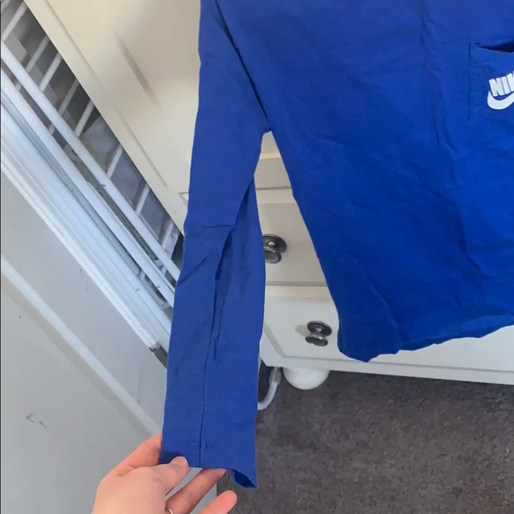Nike long sleeve - Image 4