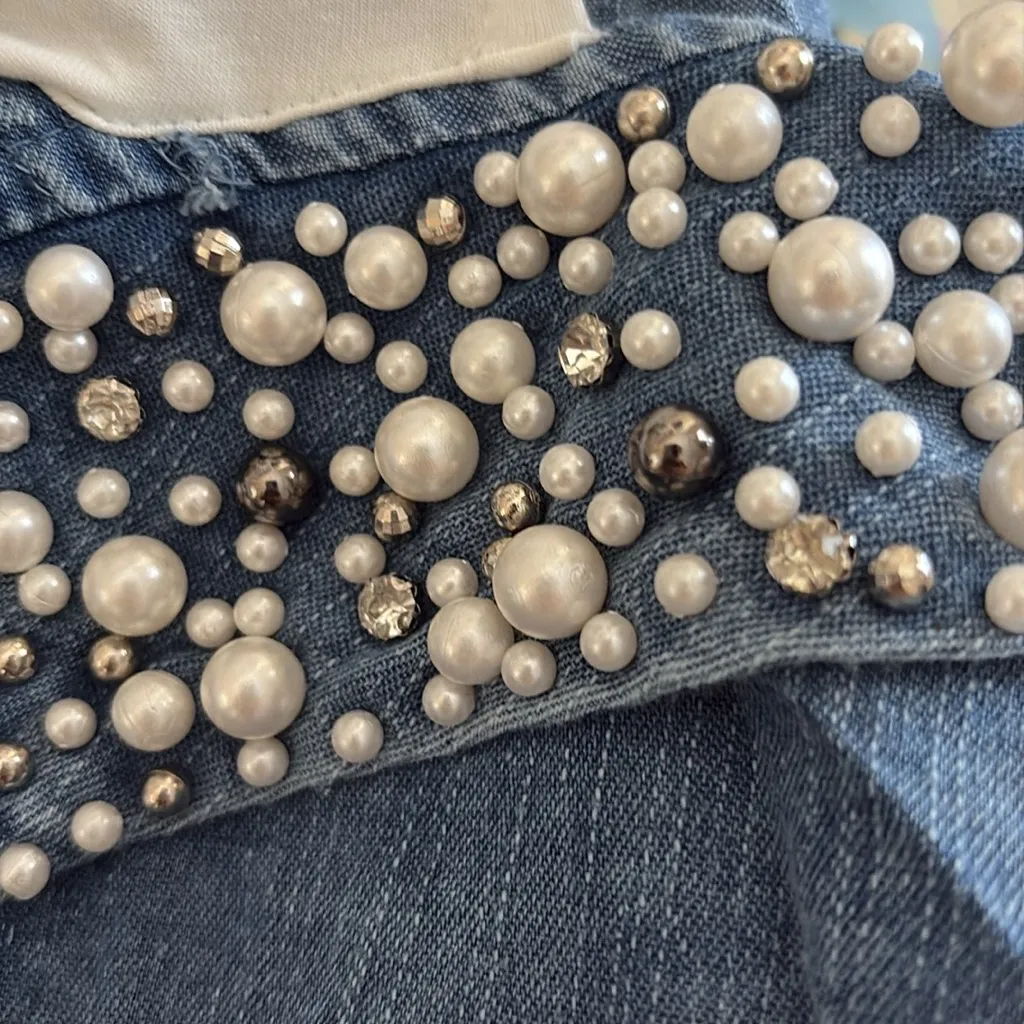 Denim and White Pearl Embellished Top Blue Size M - Image 10