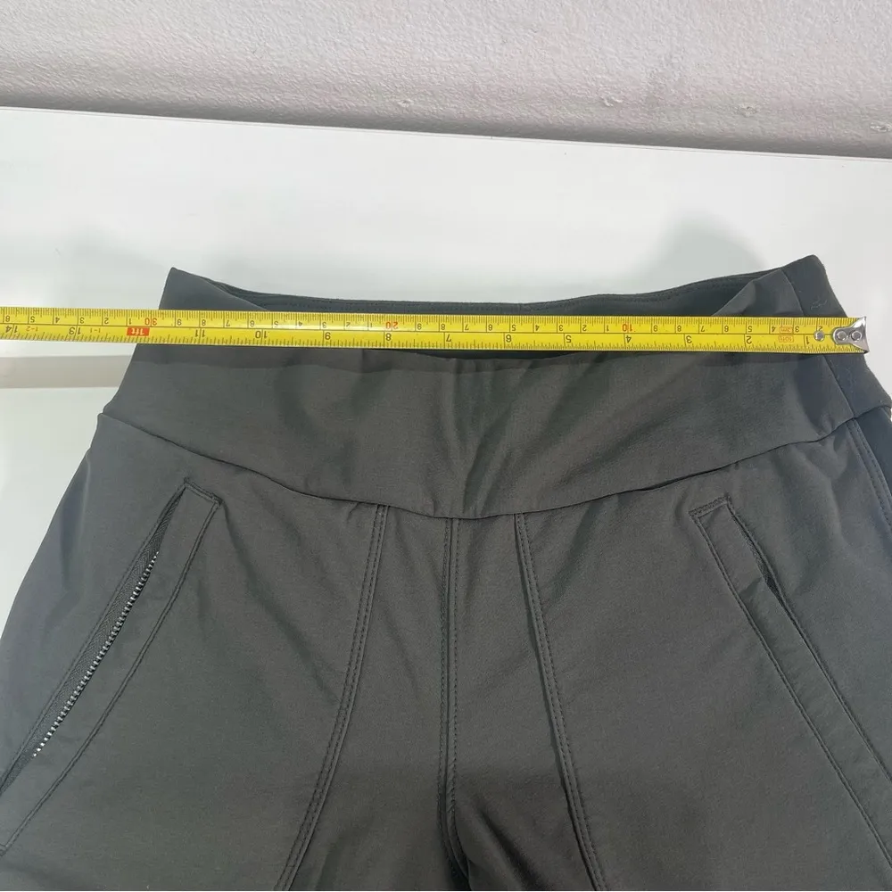 Athleta Women 4P Forrest Green Hybrid Cargo Pants Stretch Leggings Active Multi - Image 6