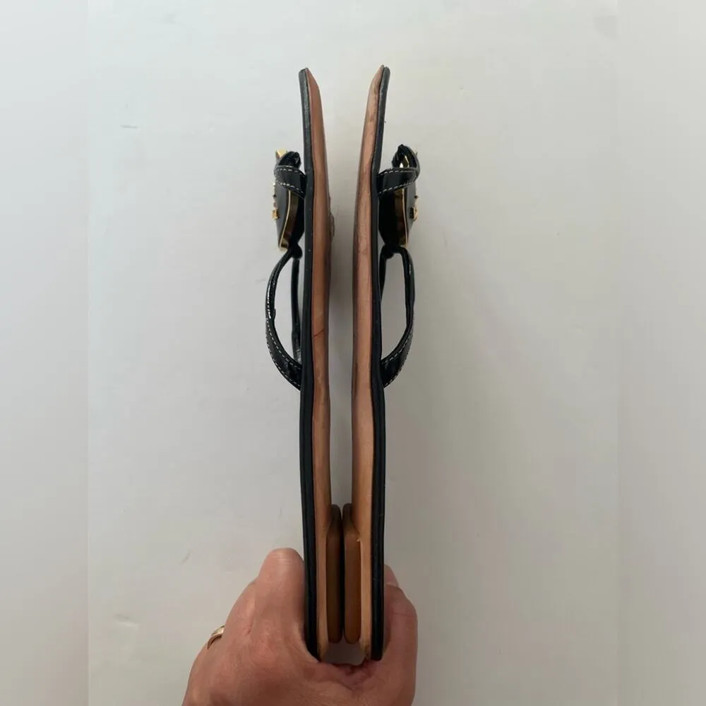 Prada Heeled Sandals Gold Logo Black Leather T Strap Flip Flop Slides EU 41 - Image 7