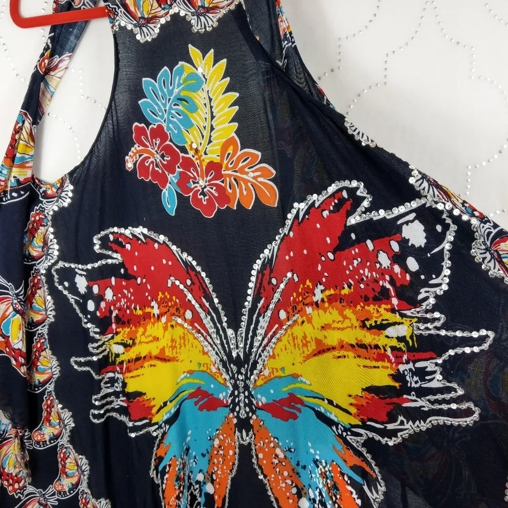 Black with blue flowers butterflies sequence vest Size undefined - Image 5