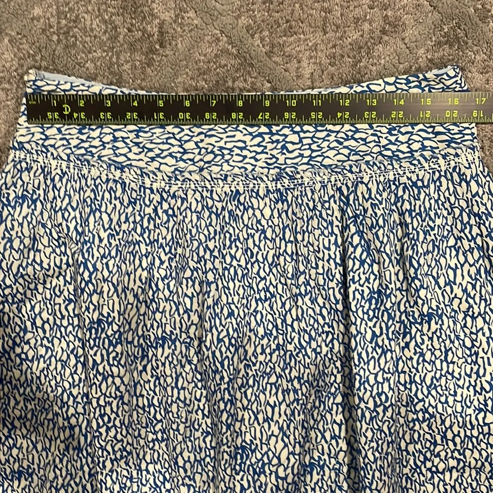 Layered tiered raw hem a-line fully lined lightweight cotton skirt - Image 3