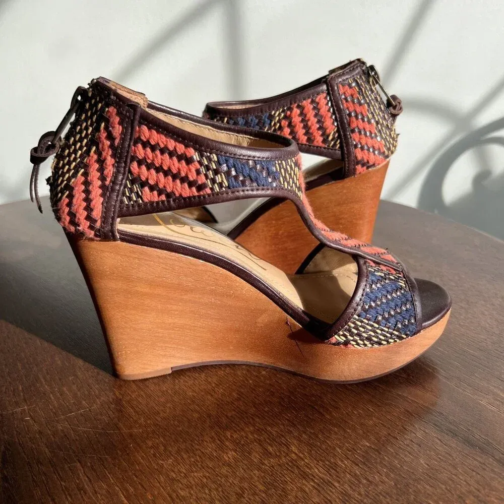 ROWEN Womens Woven Red & Blue Wedge Sandals Size 6‎ With Back Zipper Closure - Image 3