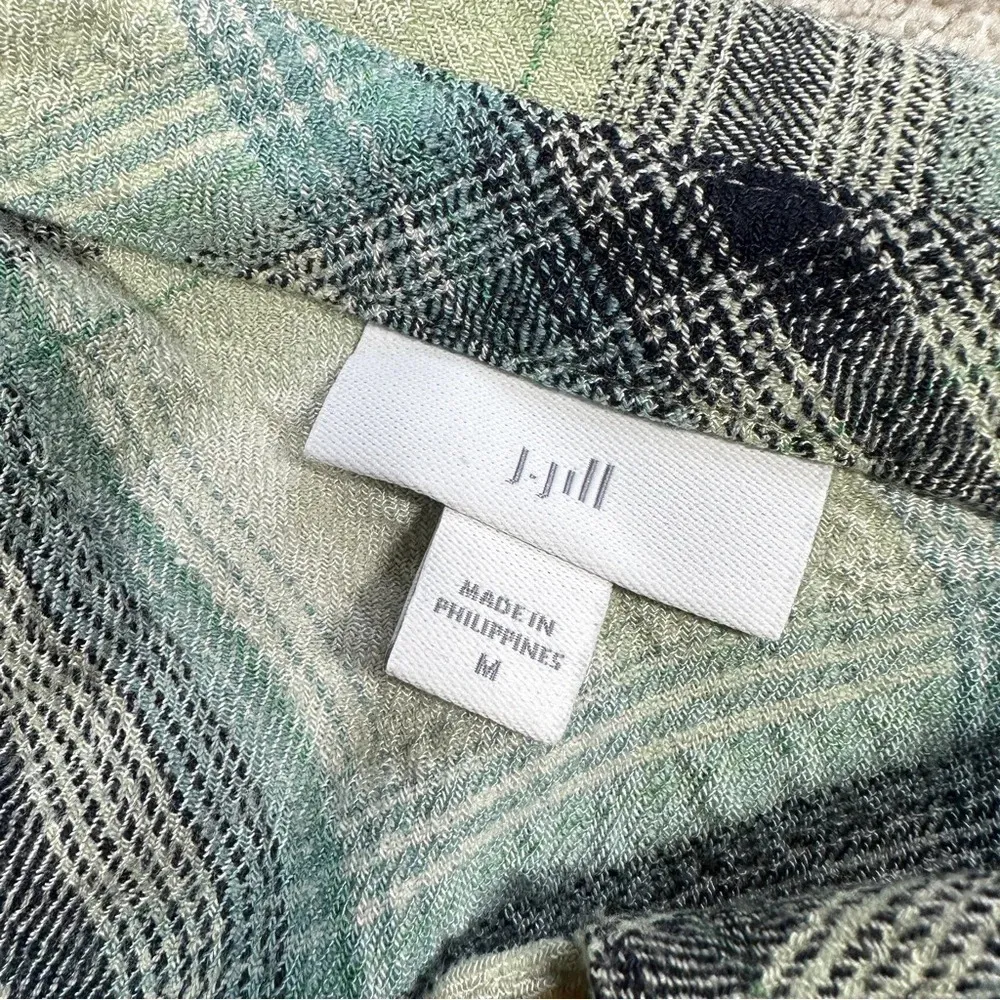 J. Jill Plaid Longsleeve Button Down Shirt Tunic Top in Green Size M - Image 10