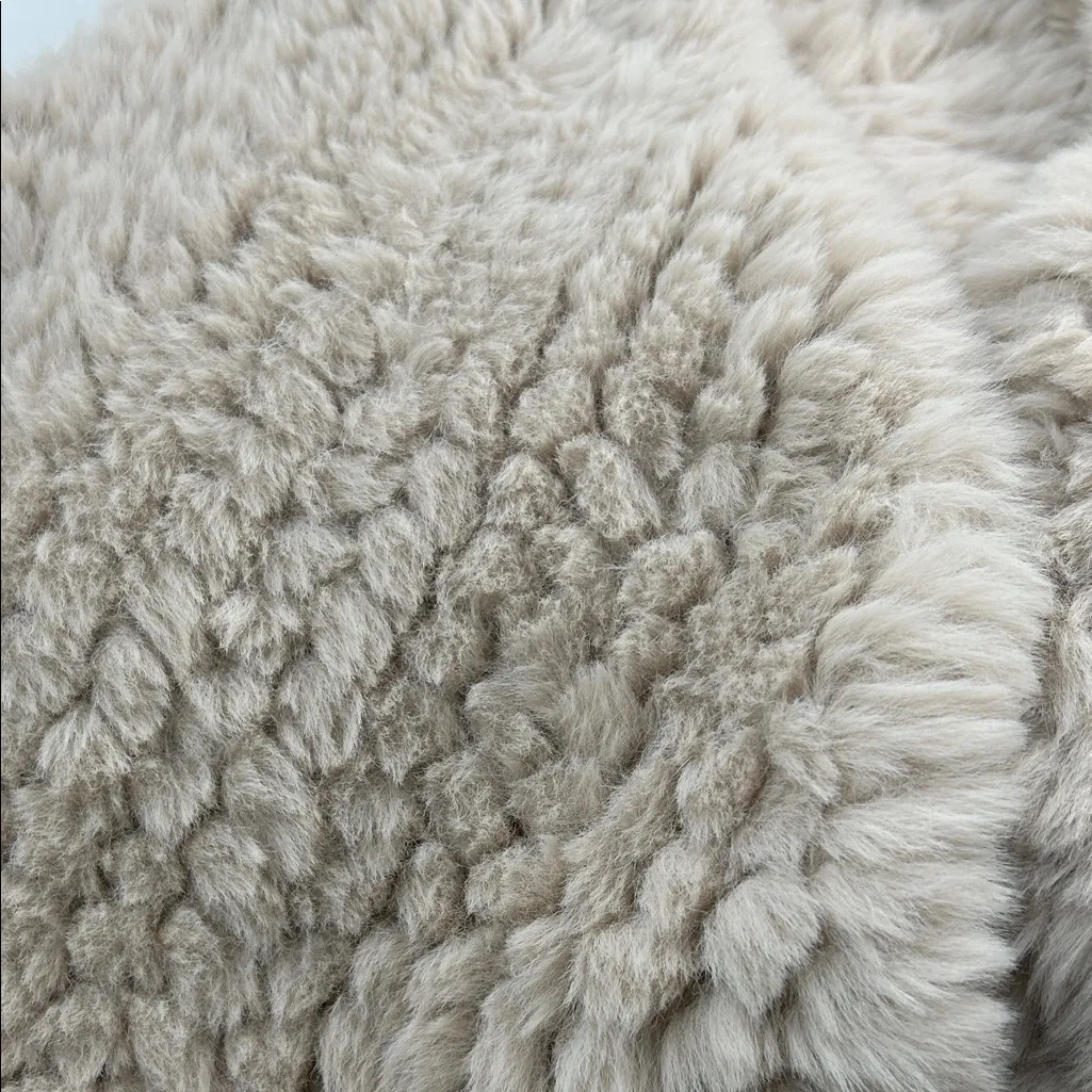 Miami Cream Faux Fur Vest - Image 6