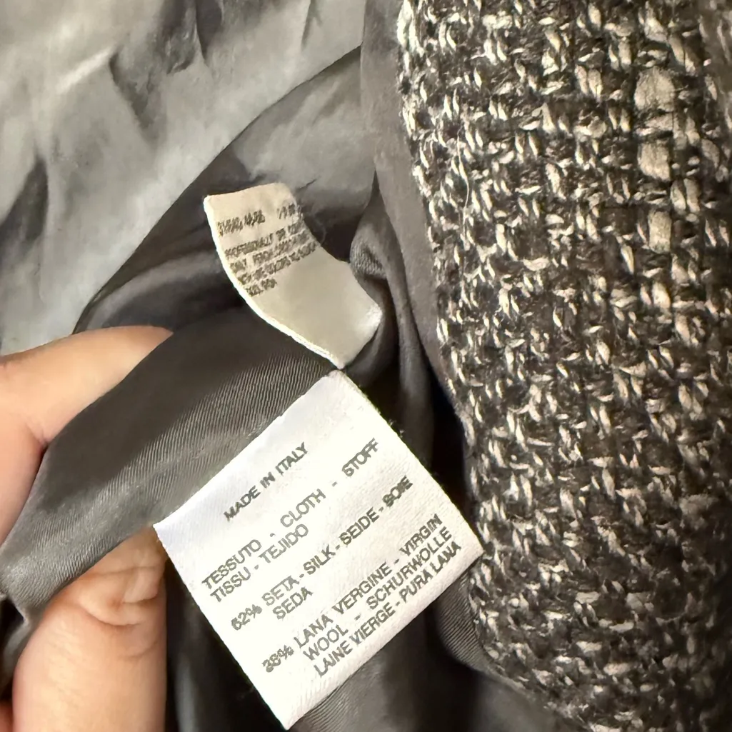 Max Mara Grey Silk & Wool Blazer - Image 11