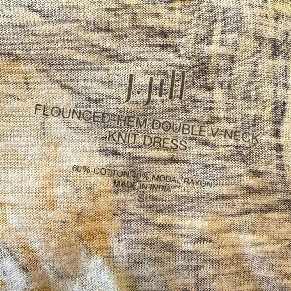 J. Jill Tropical Fruit Pineapple Watermelon Pear Flounced Hem V Neck Knit Dress Pink - Image 6