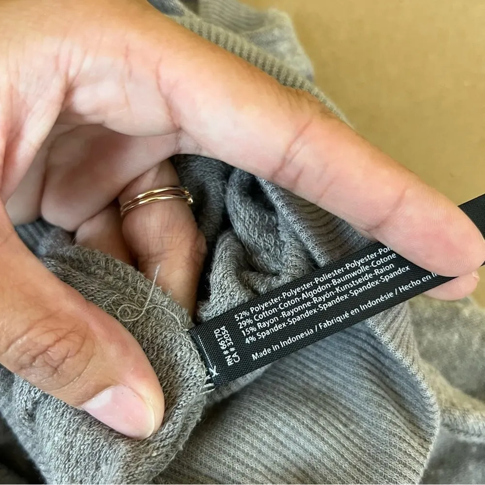 Urban Outfitters Out From Under Grey Crop Sweater - Image 6